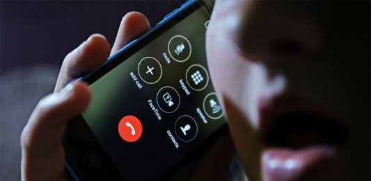 Da li mi neko prisluškuje telefon? 5 Signala da imate društvo