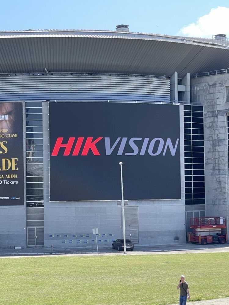 LED SCREEN HIKVISION